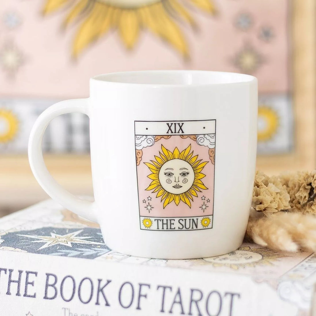 The Sun Vintage Tarot Mug – Starta dagen med solenergi ☀️
