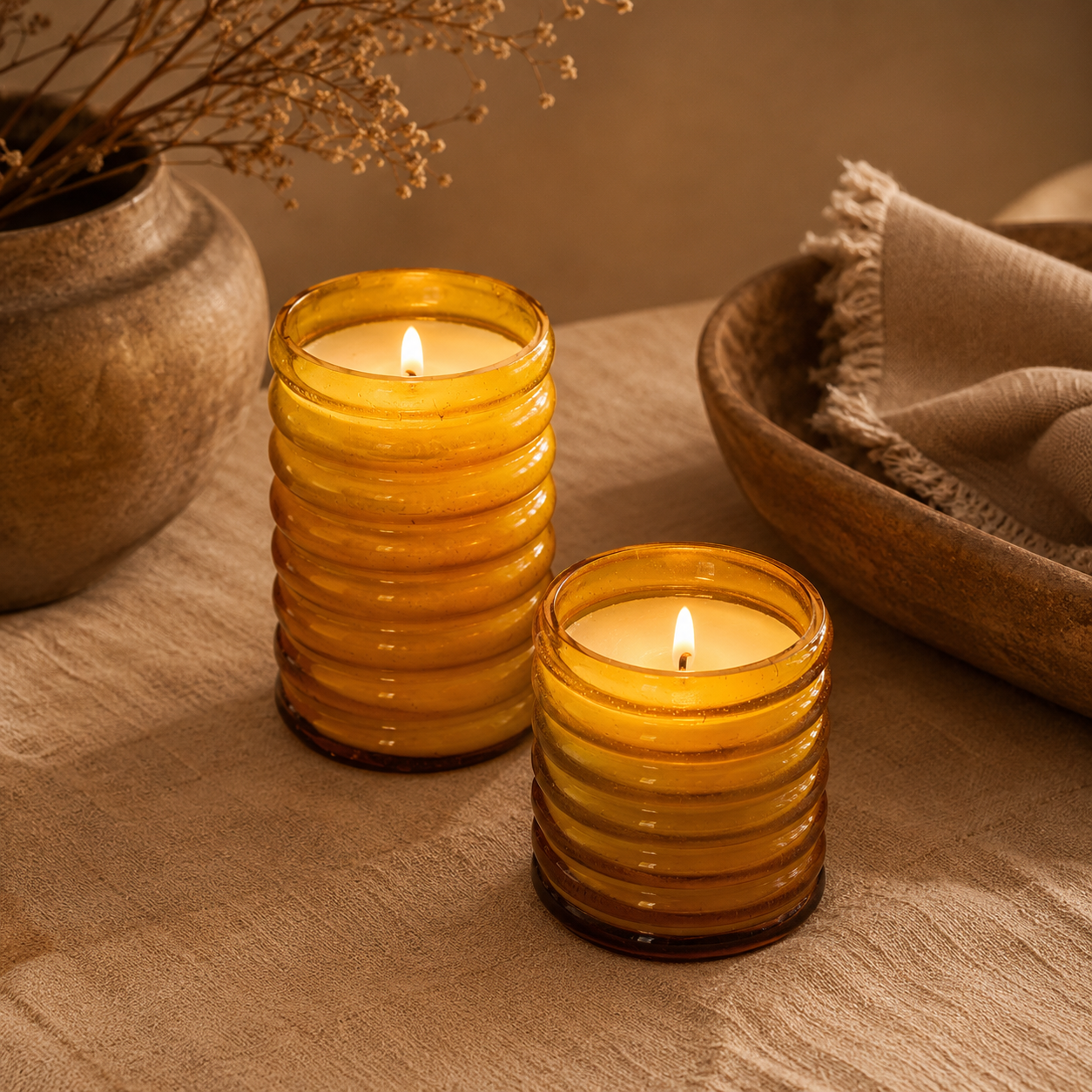Golden Hive Candle Jar Honey Tall – Ljuslykta i glas | Bazar Bizar