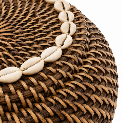 Rattan-Aufbewahrungskorb mit Deckel &amp; Muscheln | Peek-a-Boo Small