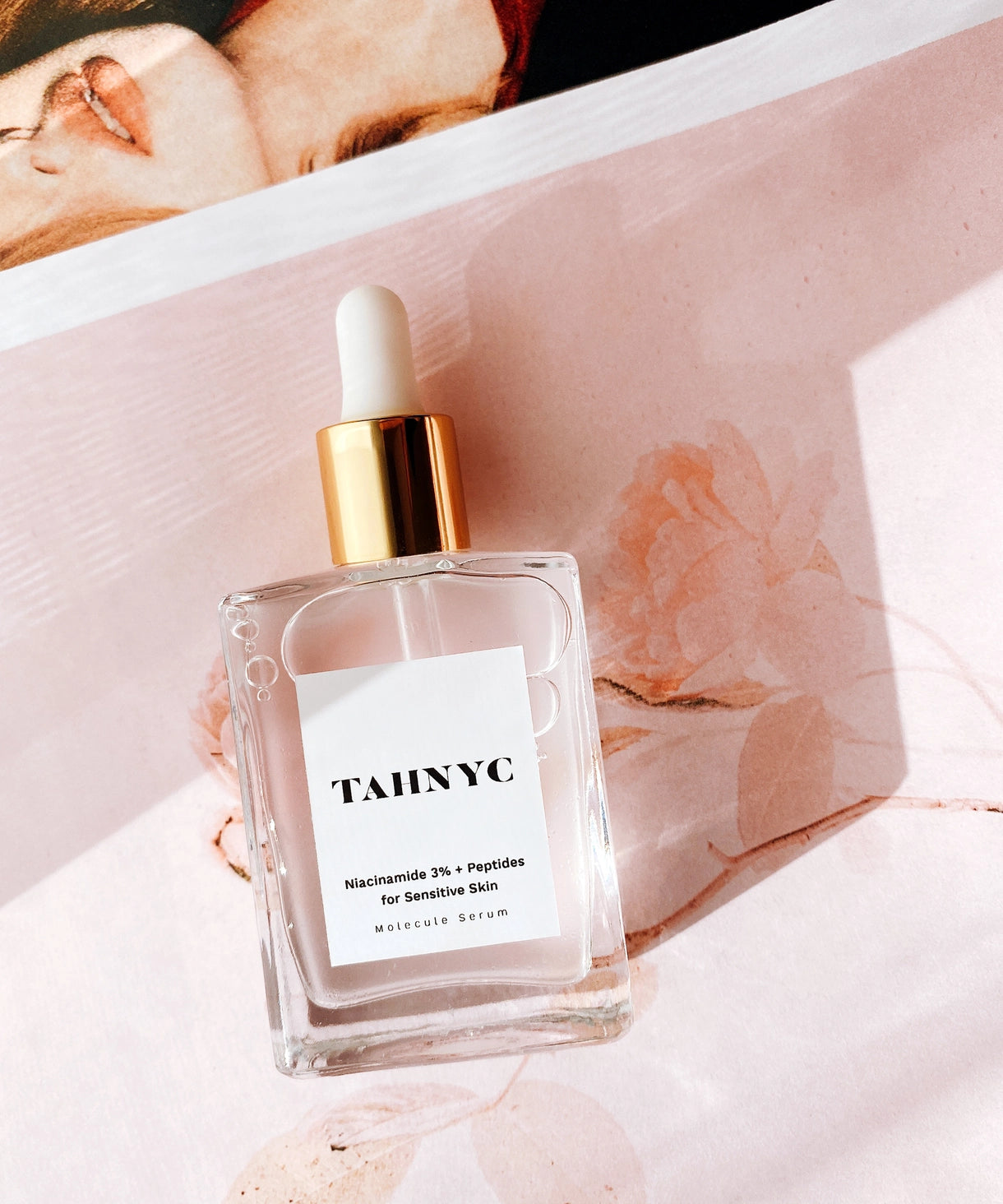 Niacinamide 3% + Peptides pour Peaux Sensibles et Rosacée, TAHNYC