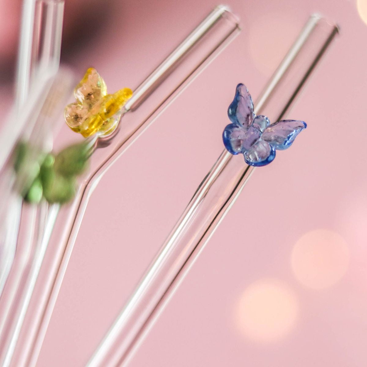 Glass straw with butterflies