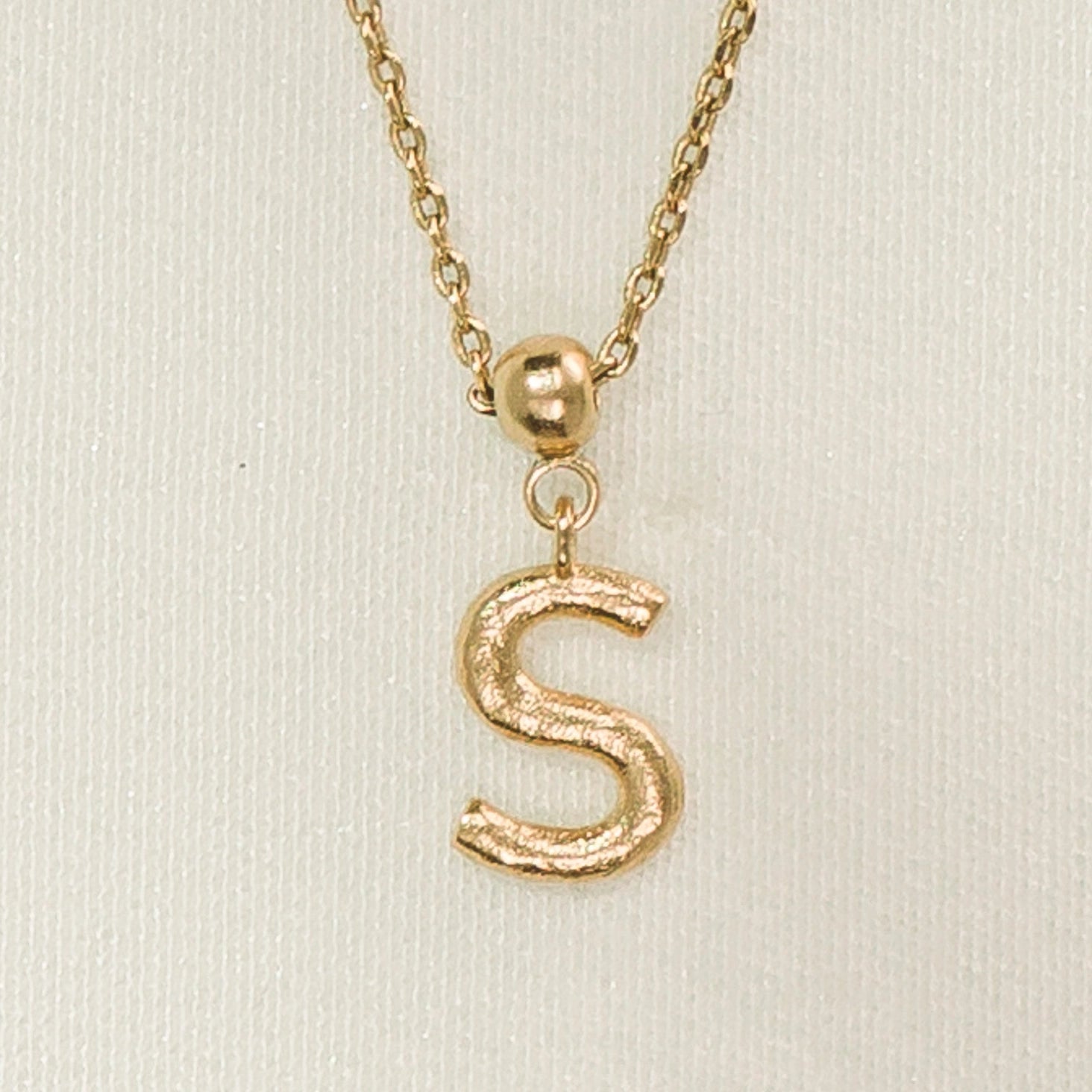 Charms A-Z | 18k Guld | Agapé Studio Jewelry