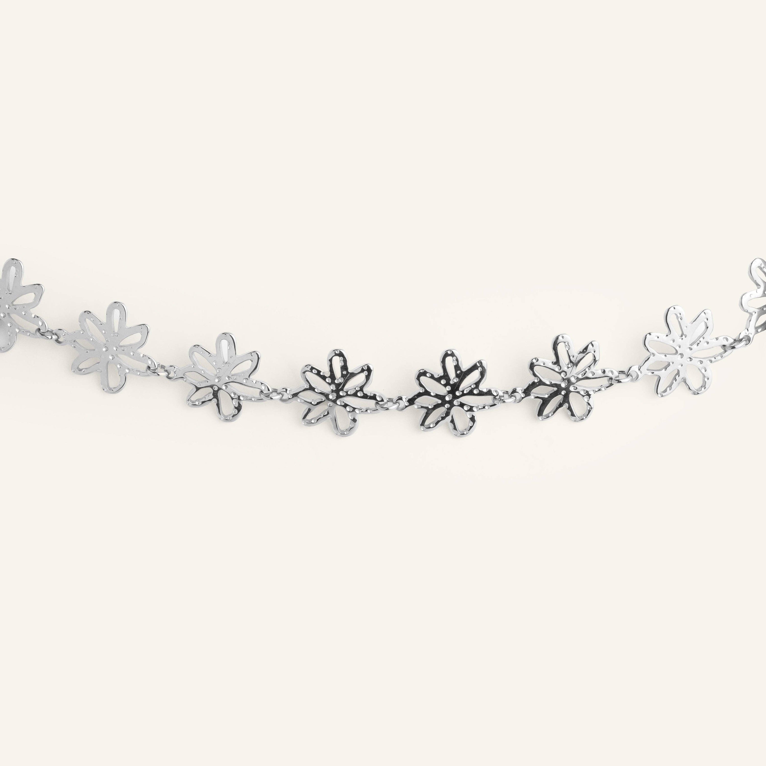 Linda blomma bracelet
