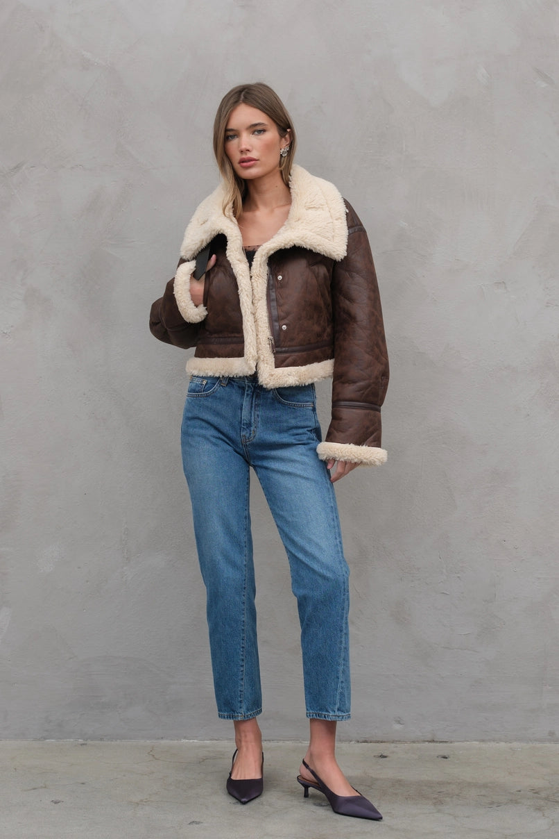 Bikerjacke aus Wildlederimitat mit Kunstfell