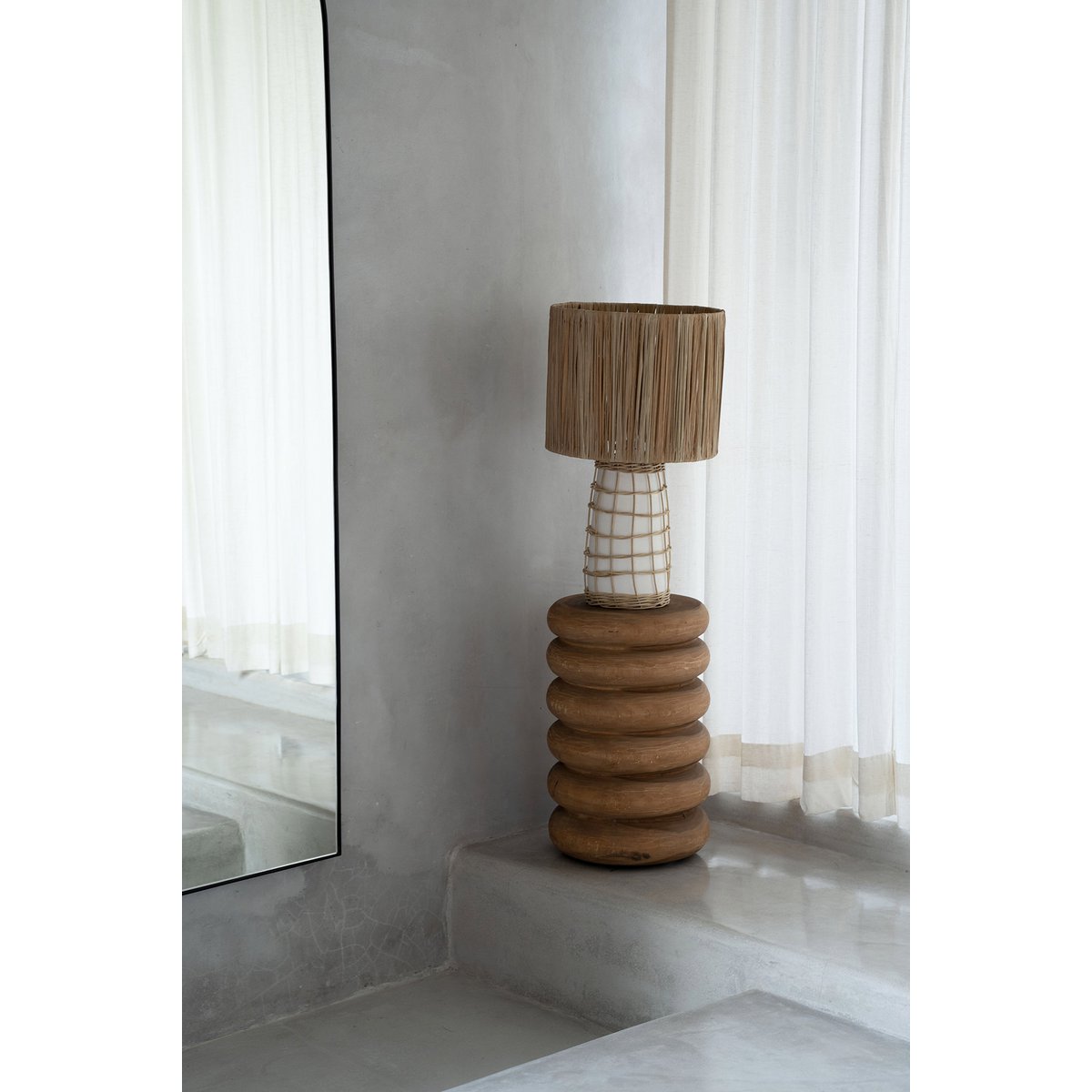 The Umiko Stool – handgefertigter Hocker aus Naturholz