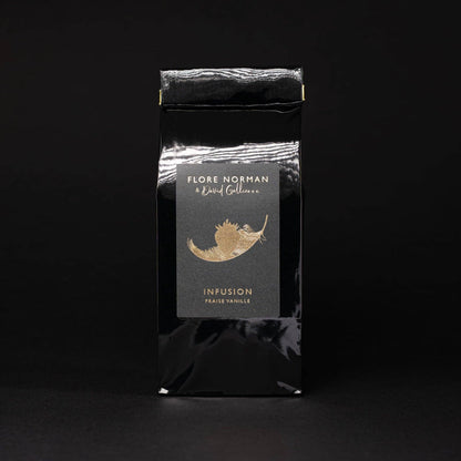 Flore Norman – Jordgubbe | Koffeinfri infusion med äpple, hibiskus &amp; jordgubbe (100 g)