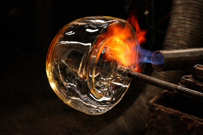 Molly | Lykta i handblåst kristall med platinakant