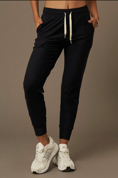 Lounge Jogger in Navy, Believe Athletics