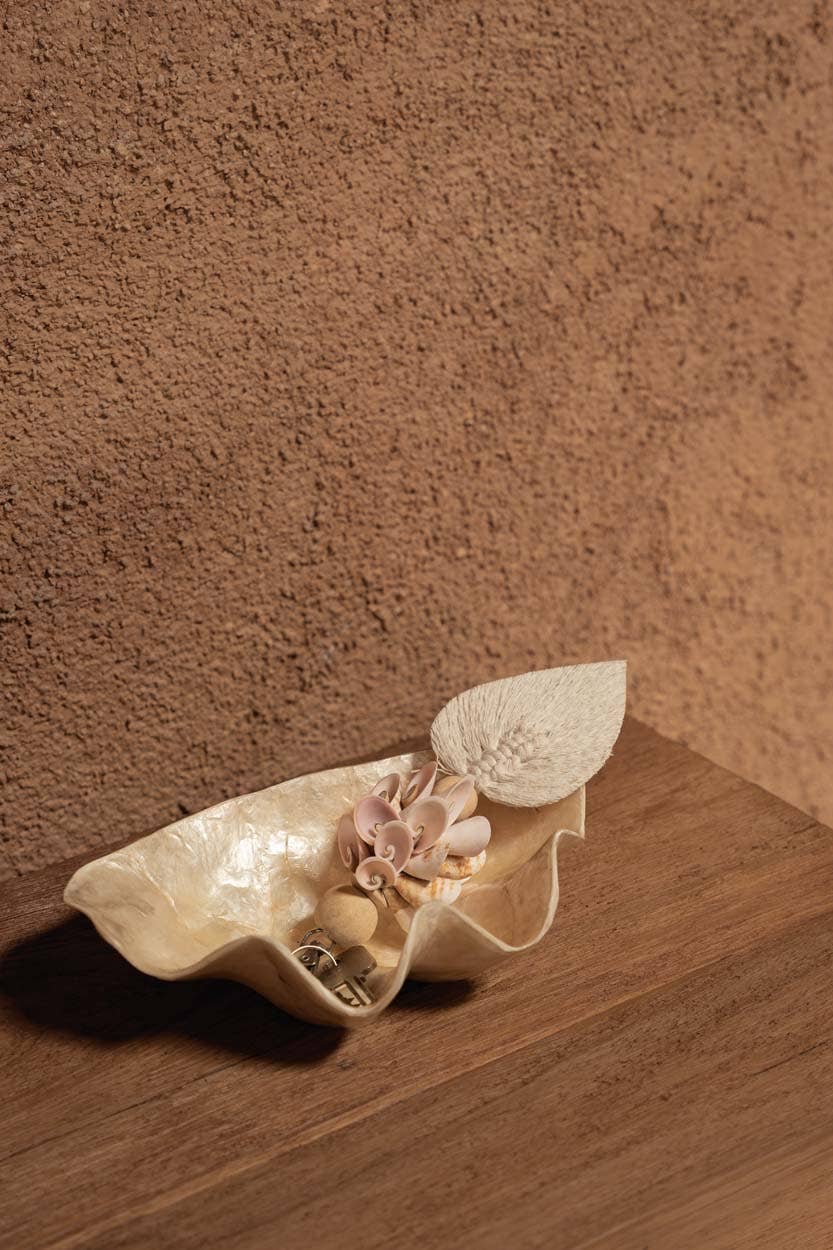 Pearl | Fat i pärlemor