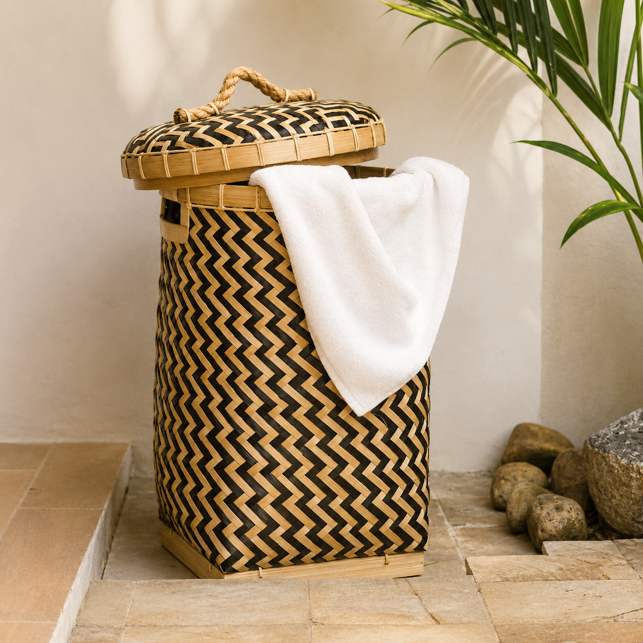 Panier à linge en bambou avec couvercle | NABIRE