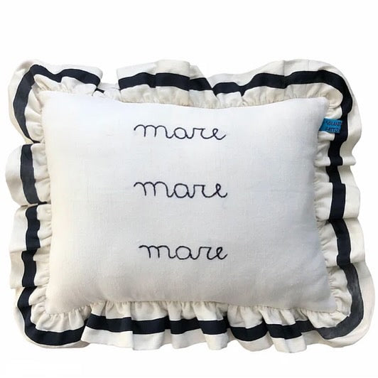 Hand-embroidered linen cushions with frills | 40 x 30 cm