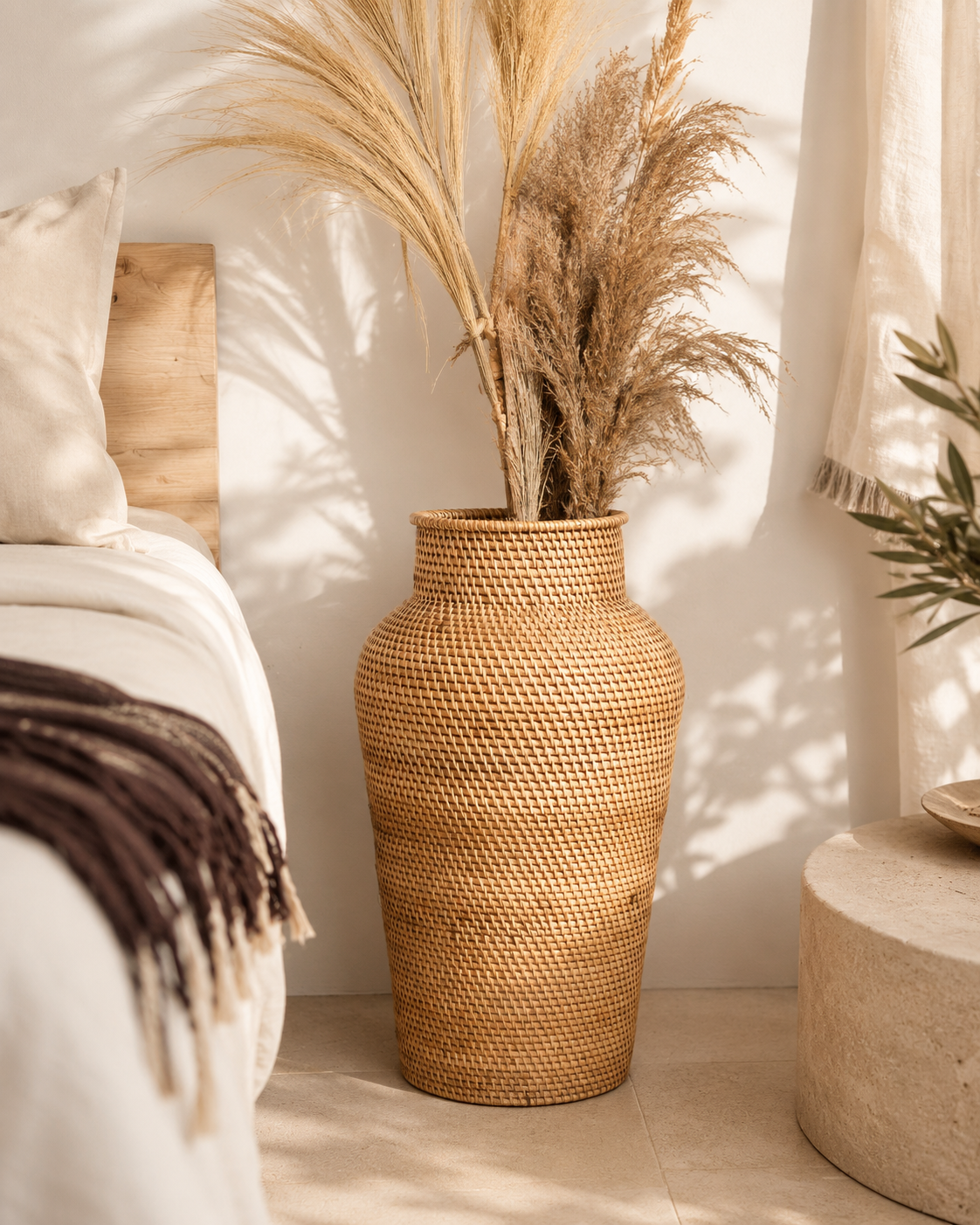 Große Rattan-Vase Bodenvase Ø 30 cm | Handgemachte Naturvase Kidung