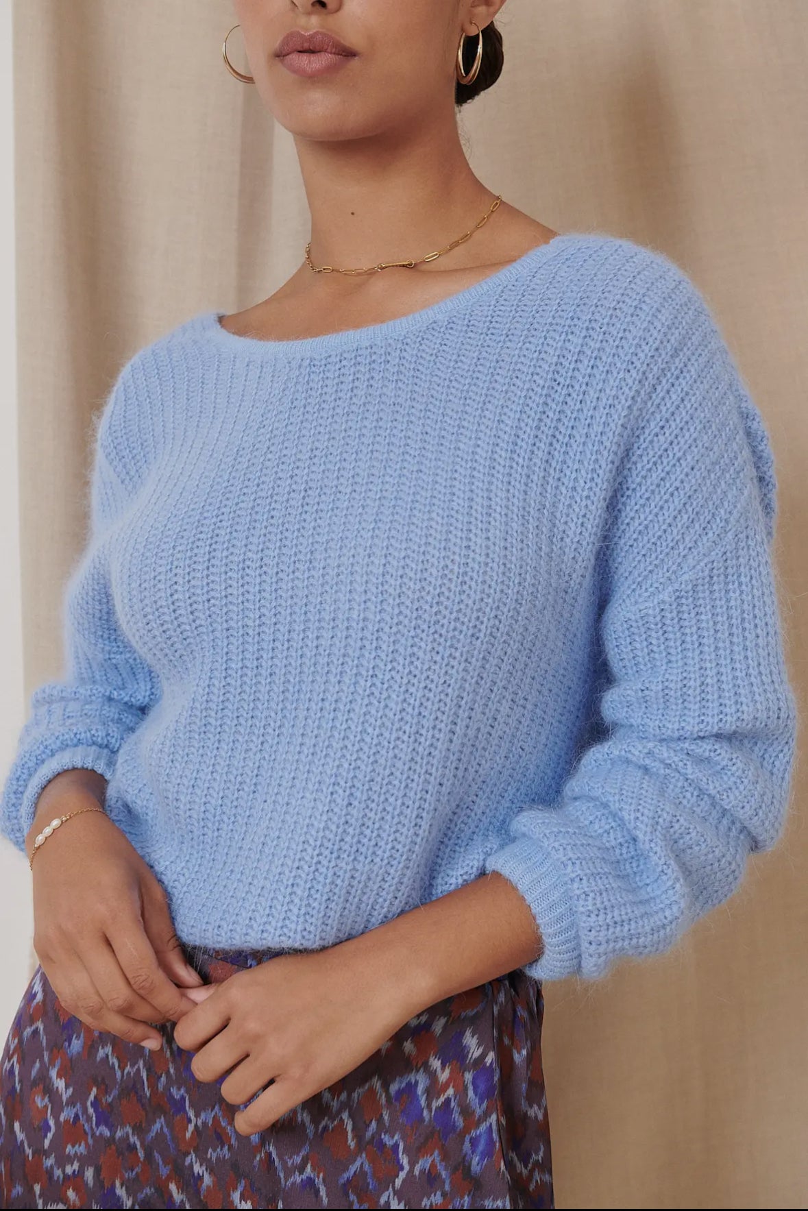 Babyblauer Strickpullover in Mohair-Optik