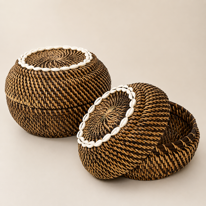 Rattan-Aufbewahrungskorb mit Deckel &amp; Muscheln | Peek-a-Boo Small