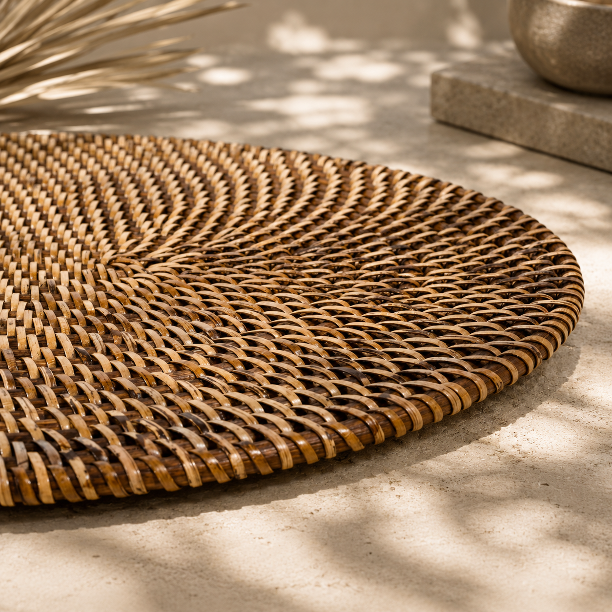 Colonial Ovales Tischset aus Rattan – Naturfarben