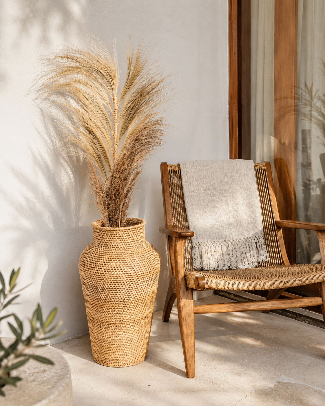 Große Rattan-Vase Bodenvase Ø 30 cm | Handgemachte Naturvase Kidung