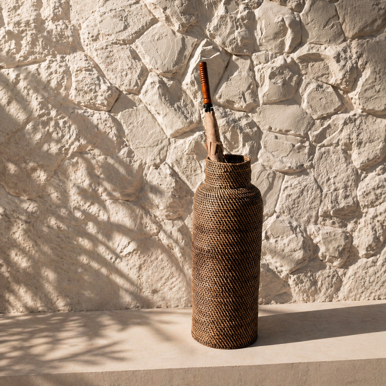 The Colonial Umbrella Basket - Natural Brown