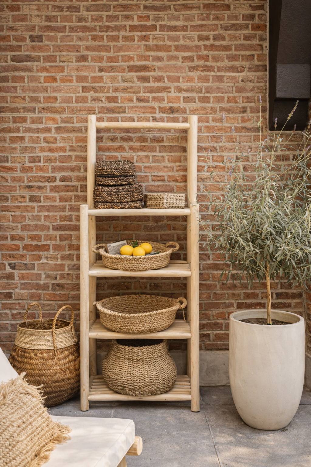 Raffia Basket Tray – Natural (S)