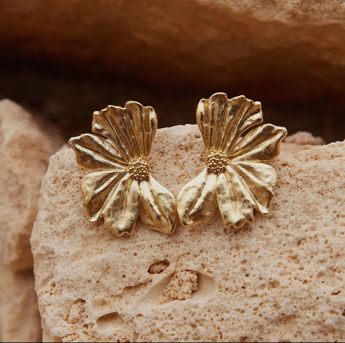 Monea Earrings | 18k Gold | Agape Studio Jewelry 