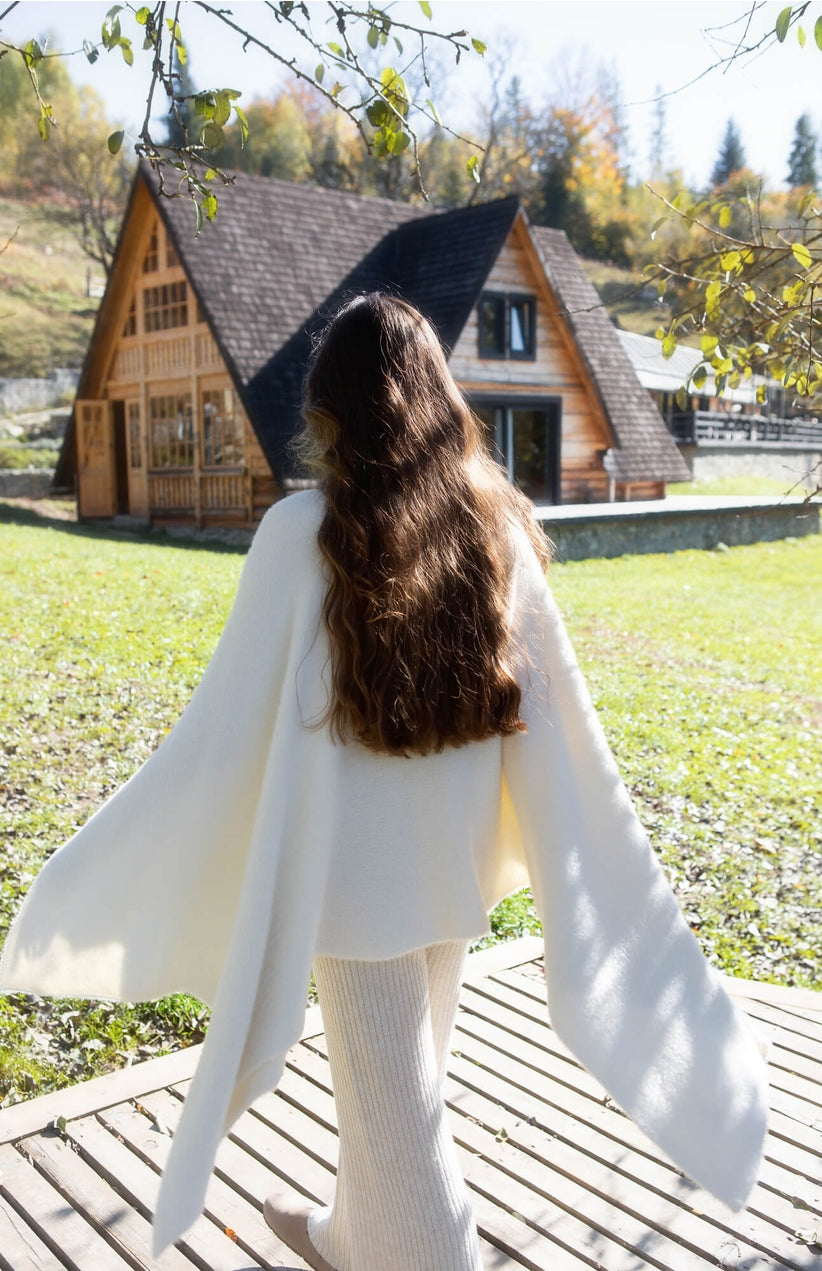 Vielseitiges Tuch aus Aura-Garn