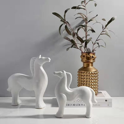 Horse sculpture in ceramic and enamel