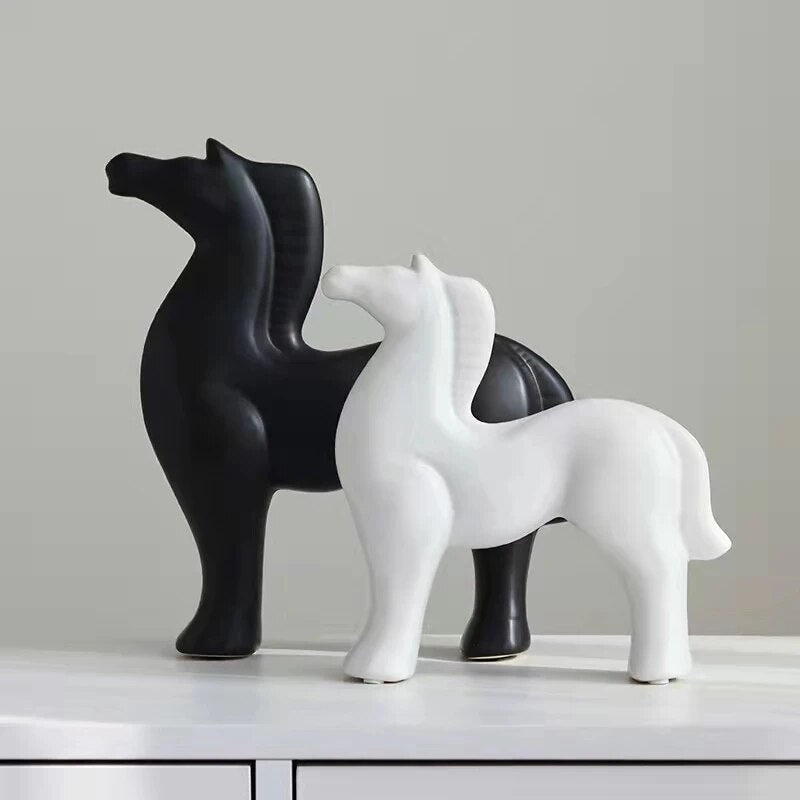 Horse sculpture in ceramic and enamel