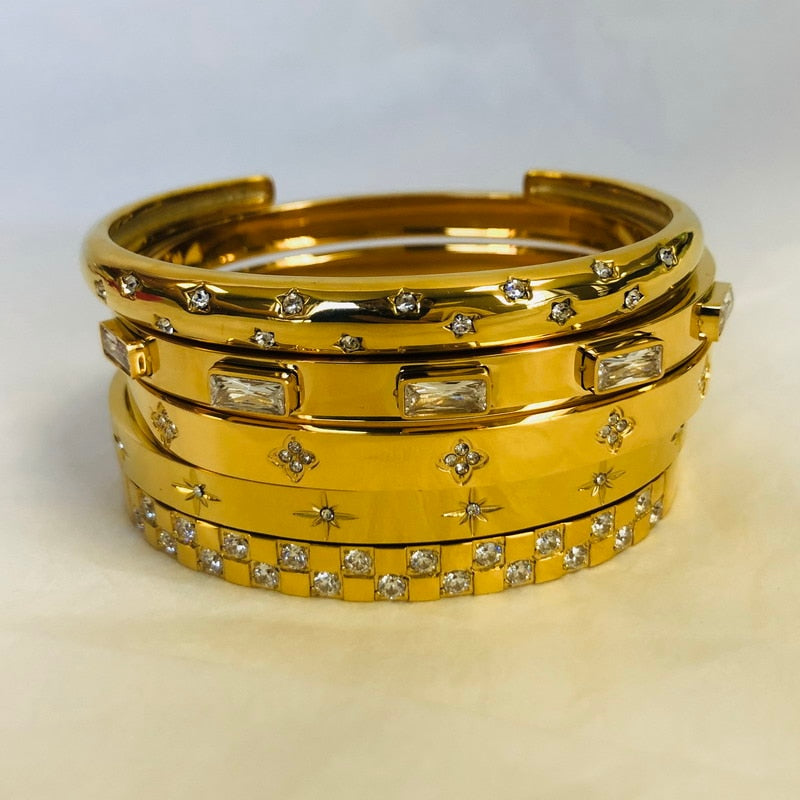 Bracelet- 18k Gold plating, Zirconia stones