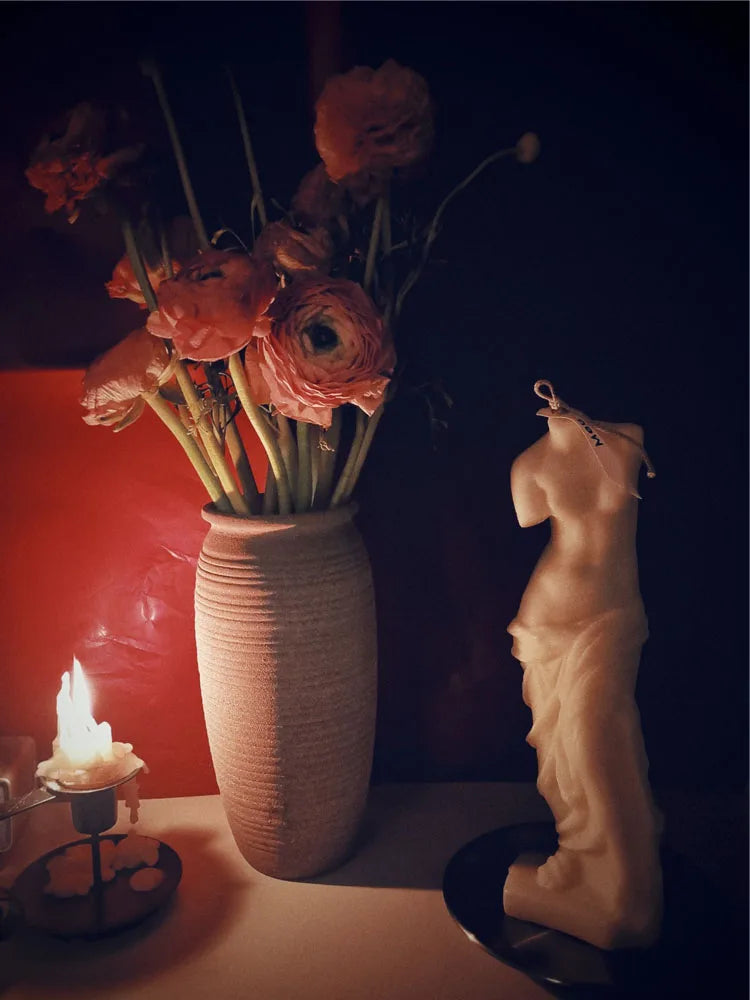 Duftkerze aus Sojawachs, die Venus von Milo darstellend