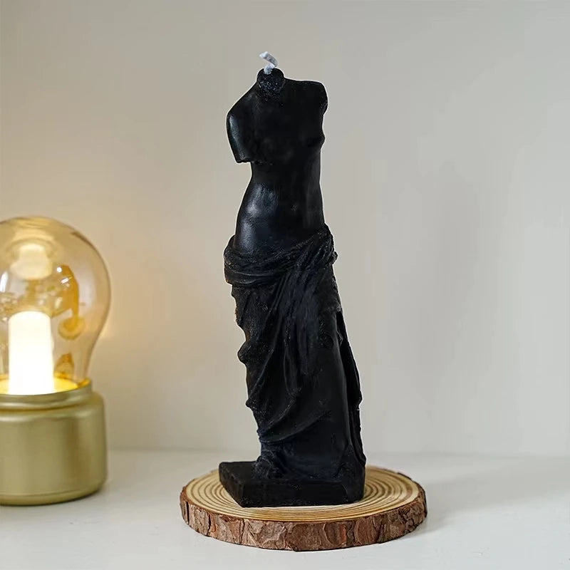 Scented candle in soy wax depicting Venus from Milo