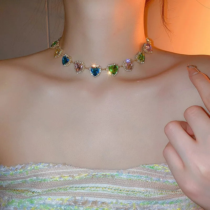 Choker: Sparkling Crystal Stones