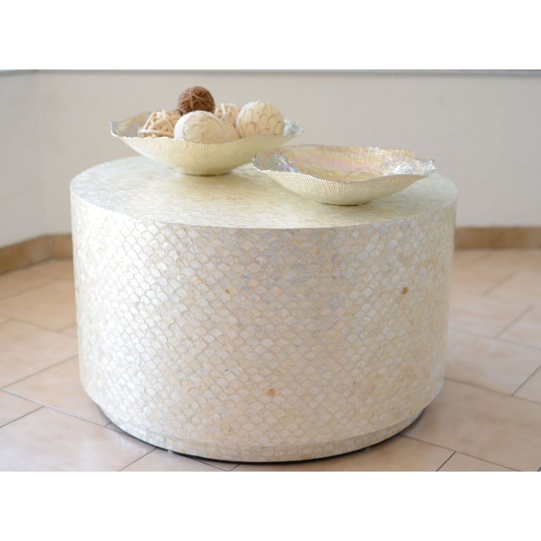 Soffbord i pärlemor – vit nacré