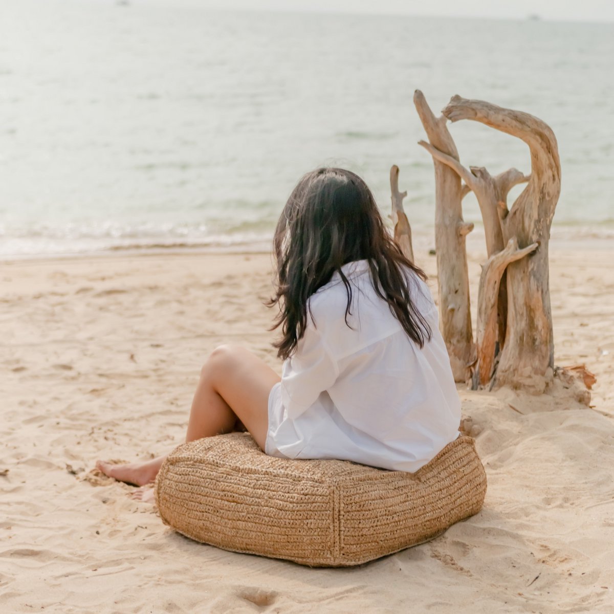 Padar Pouf | Sittpuff i raffia – Soeji