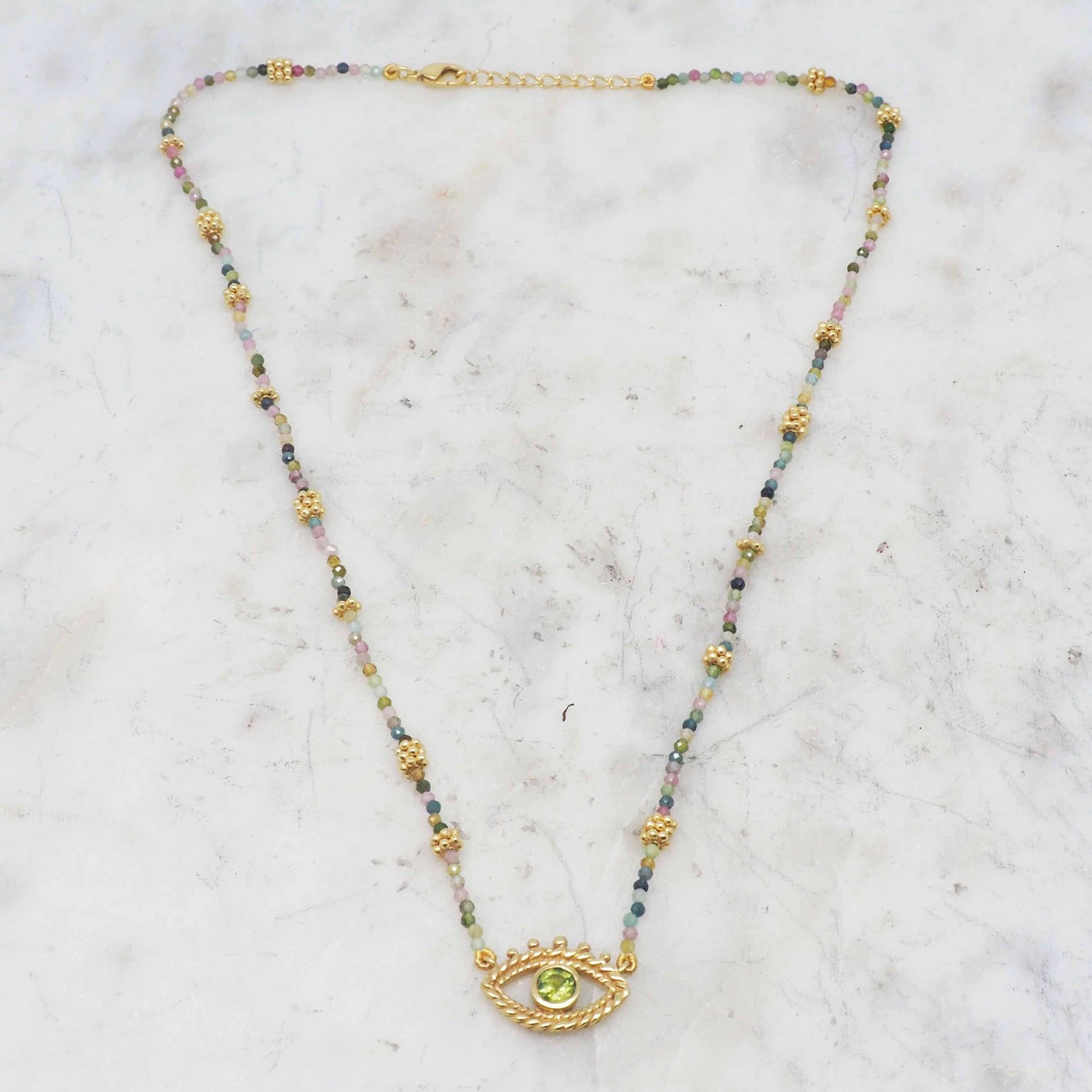 Collier L’Œil – Halsband med Onda Ögat &amp; Péridot