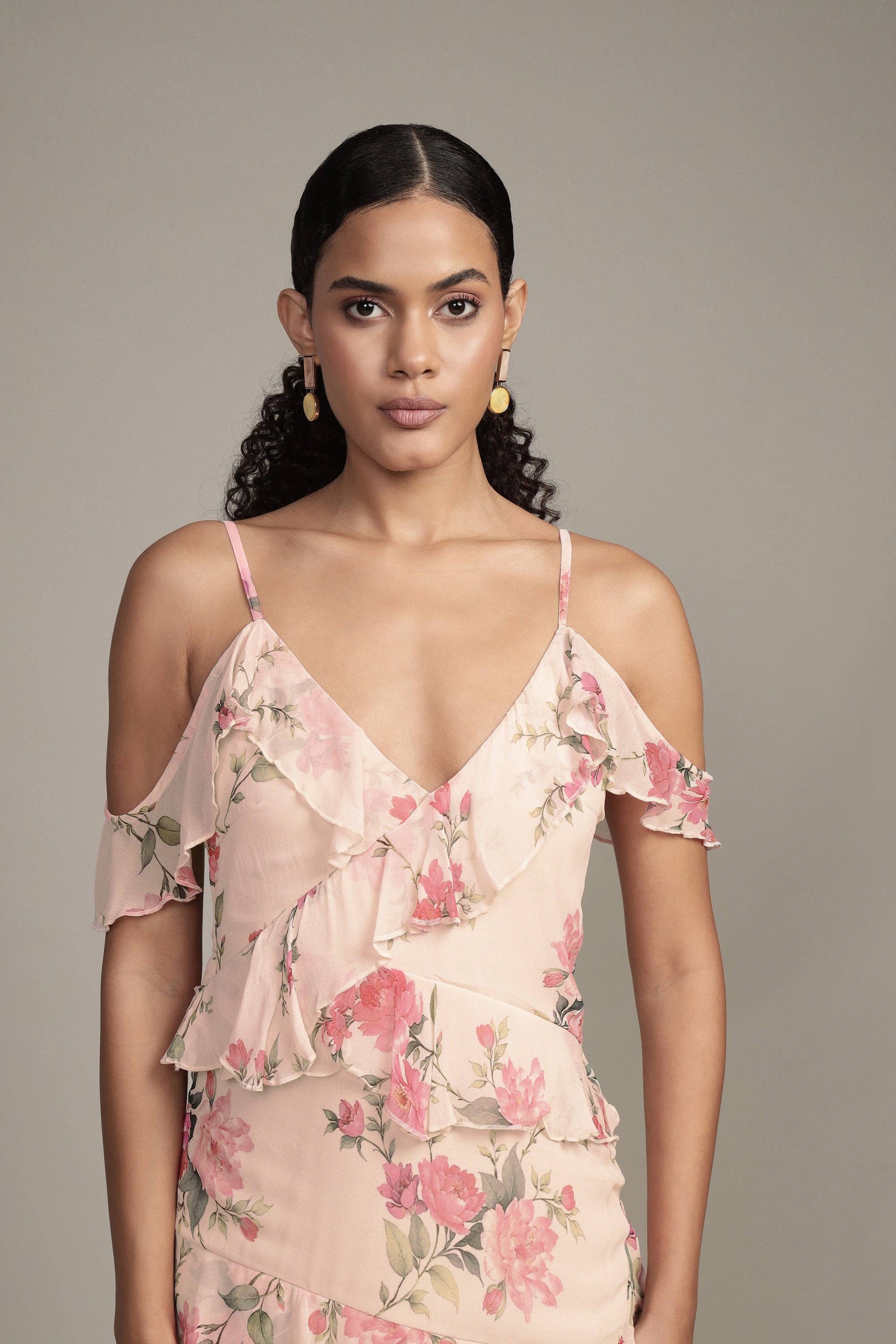 Lace &amp; Beads Leighton Floral Maxi Dress