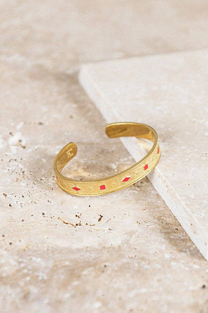 Guldarmband Adriana i röd emalj | Bacci Paris