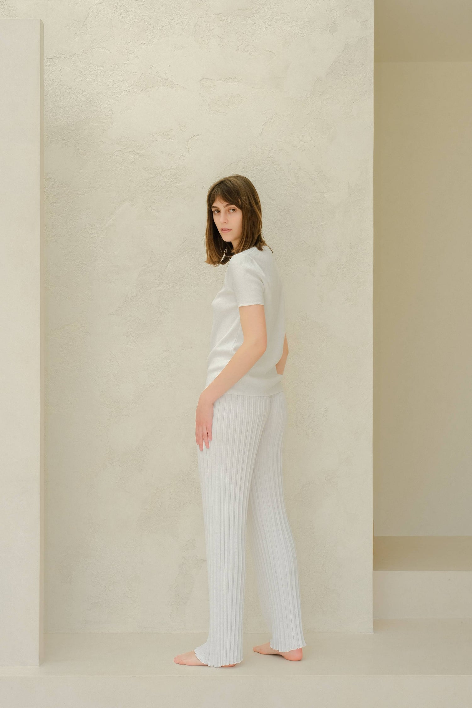 Plisserade stickade byxor i kammad bomull | Lèmme