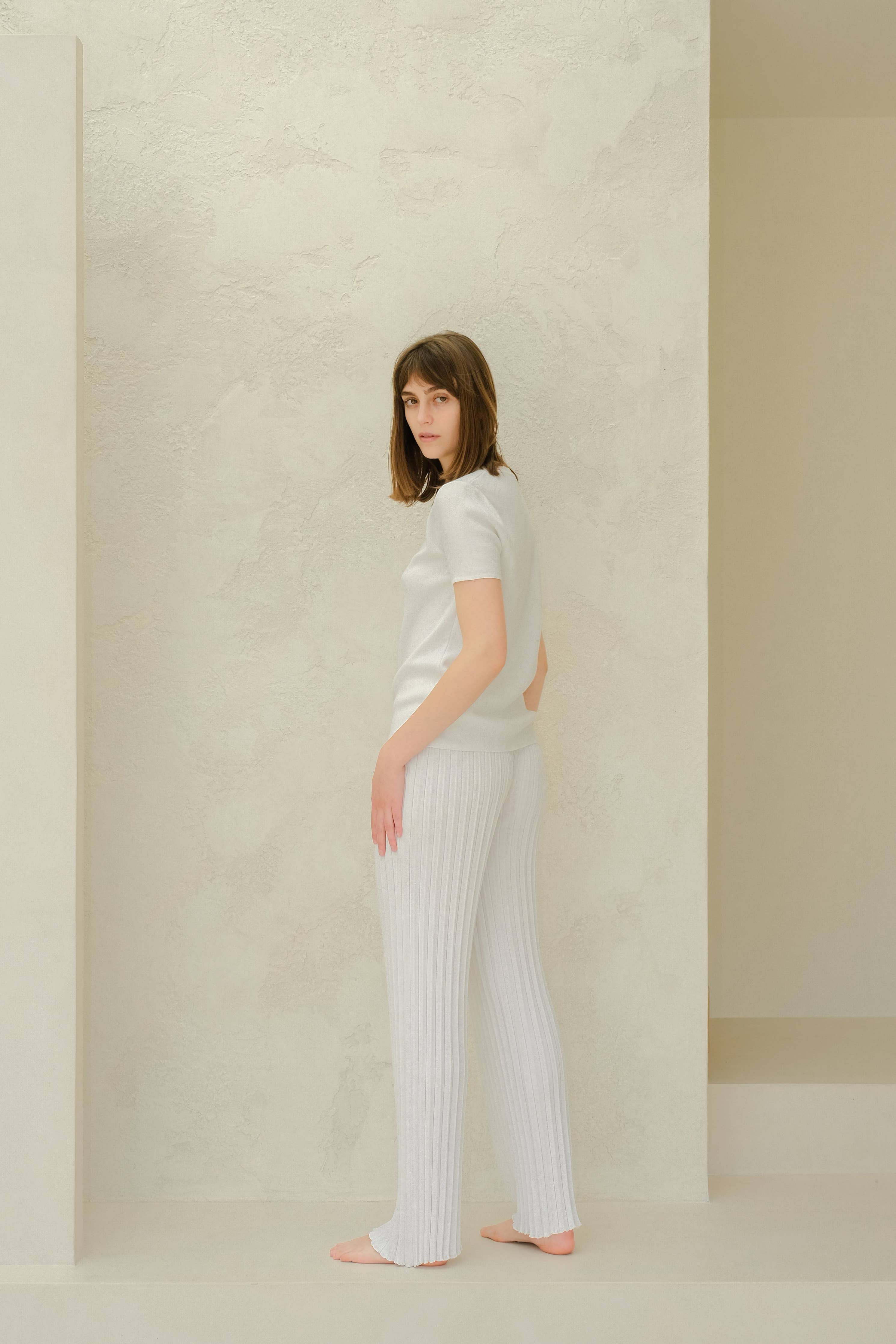 Plisserade stickade byxor i kammad bomull | Lèmme