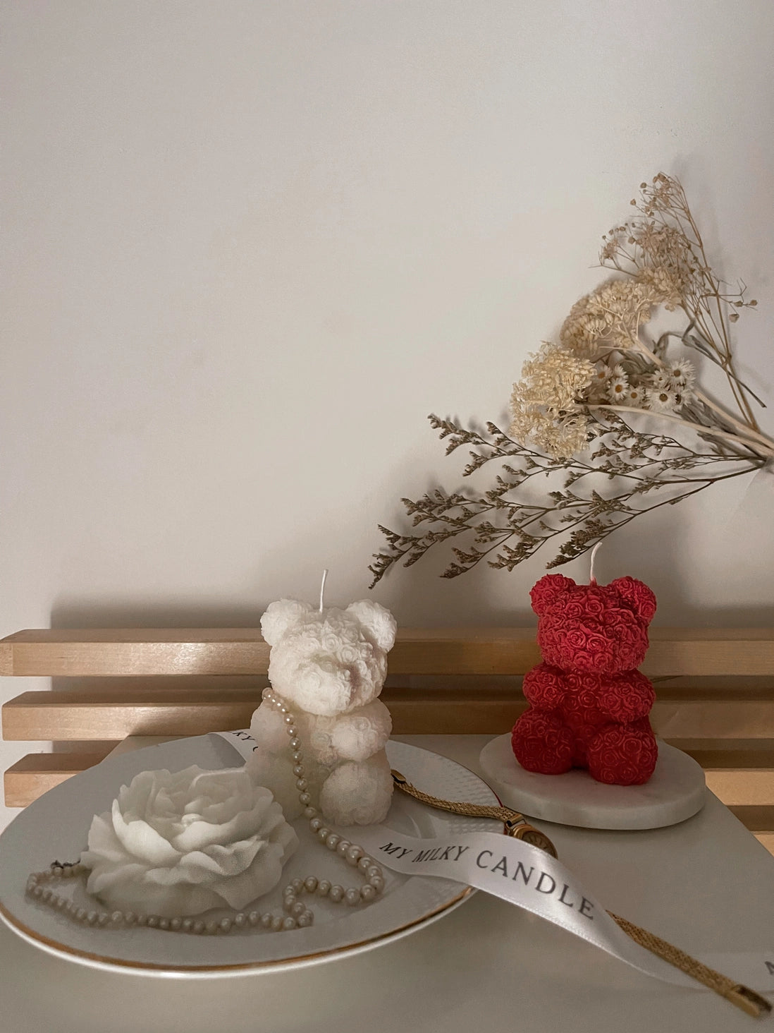 Love Bears Red Roses | - Organic Scented Candles of Soy & Rapeseed Wax from France