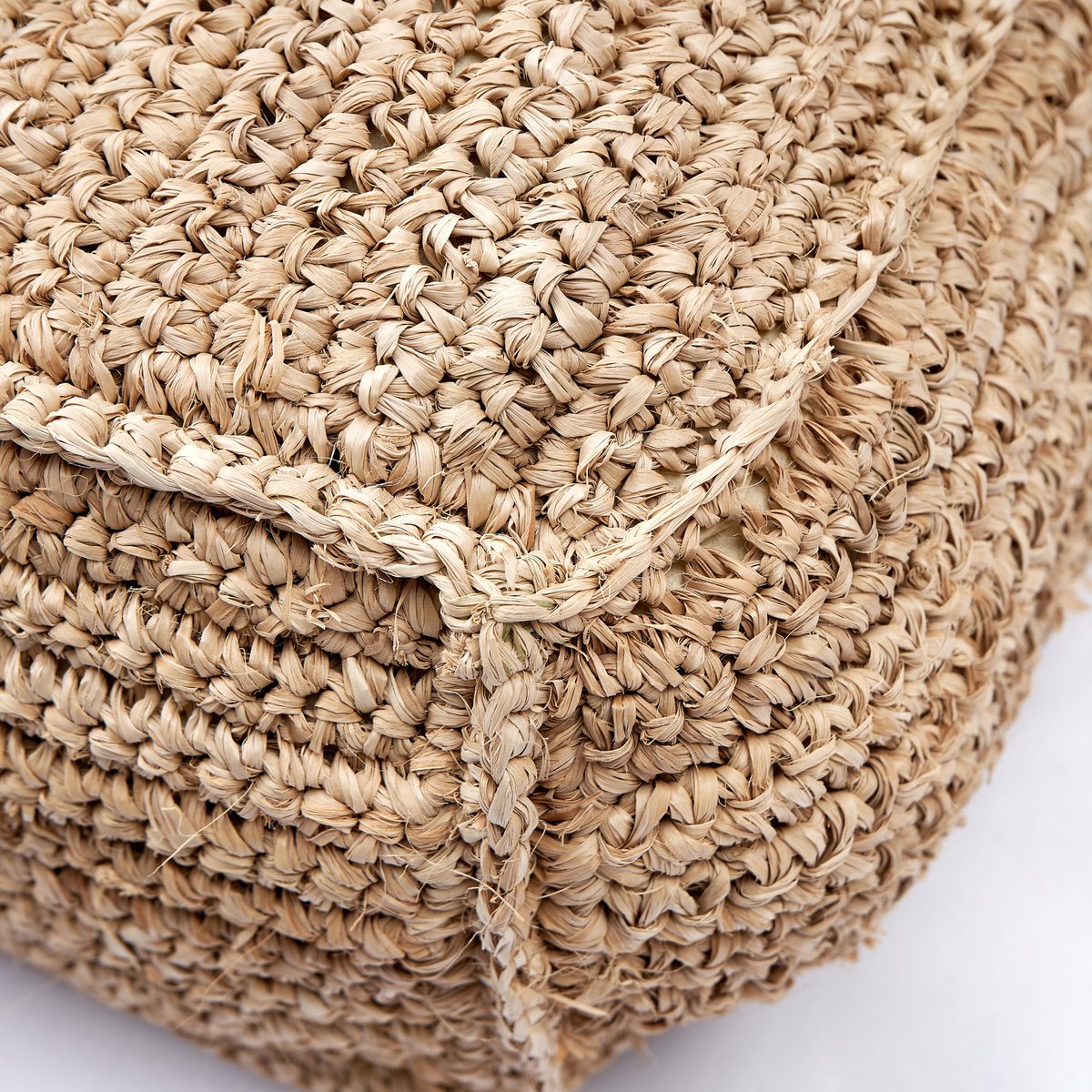 Padar Pouf | Sittpuff i raffia – Soeji