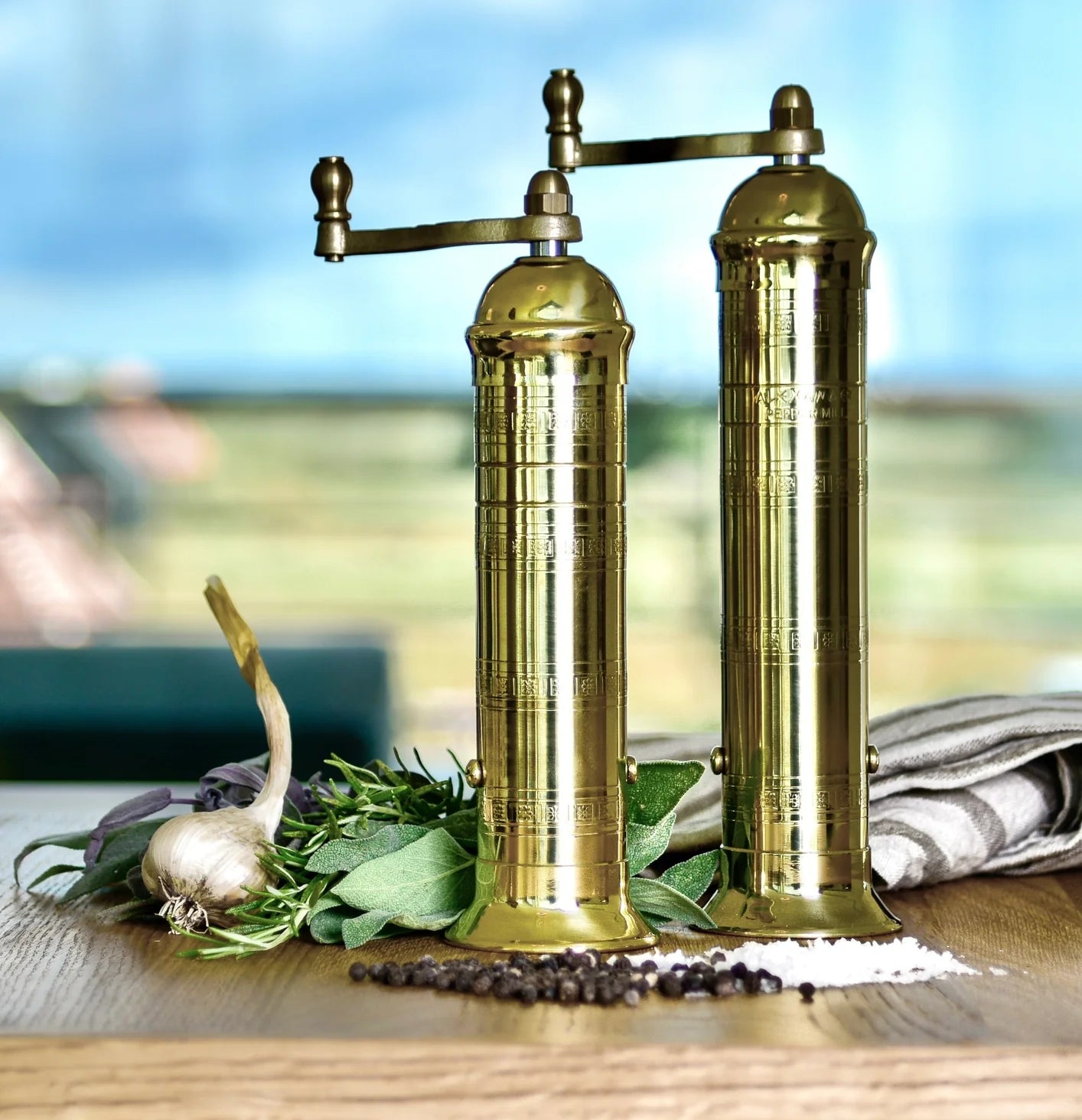 9" Messing Pfeffermühle – Handgefertigte Originalmühle aus Griechenland