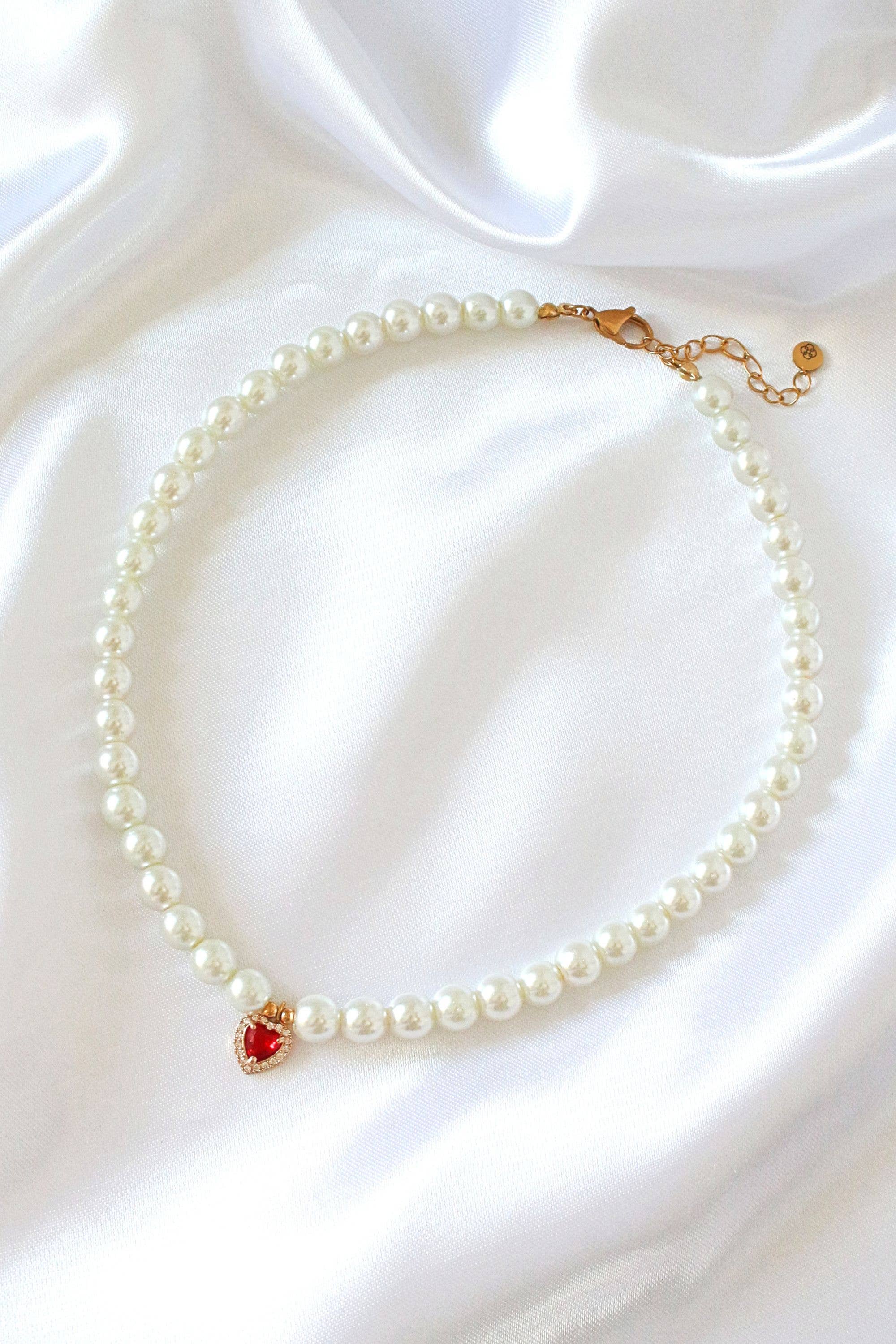 Darling | Pärlchoker med hjärtberlock &amp; 24K guld