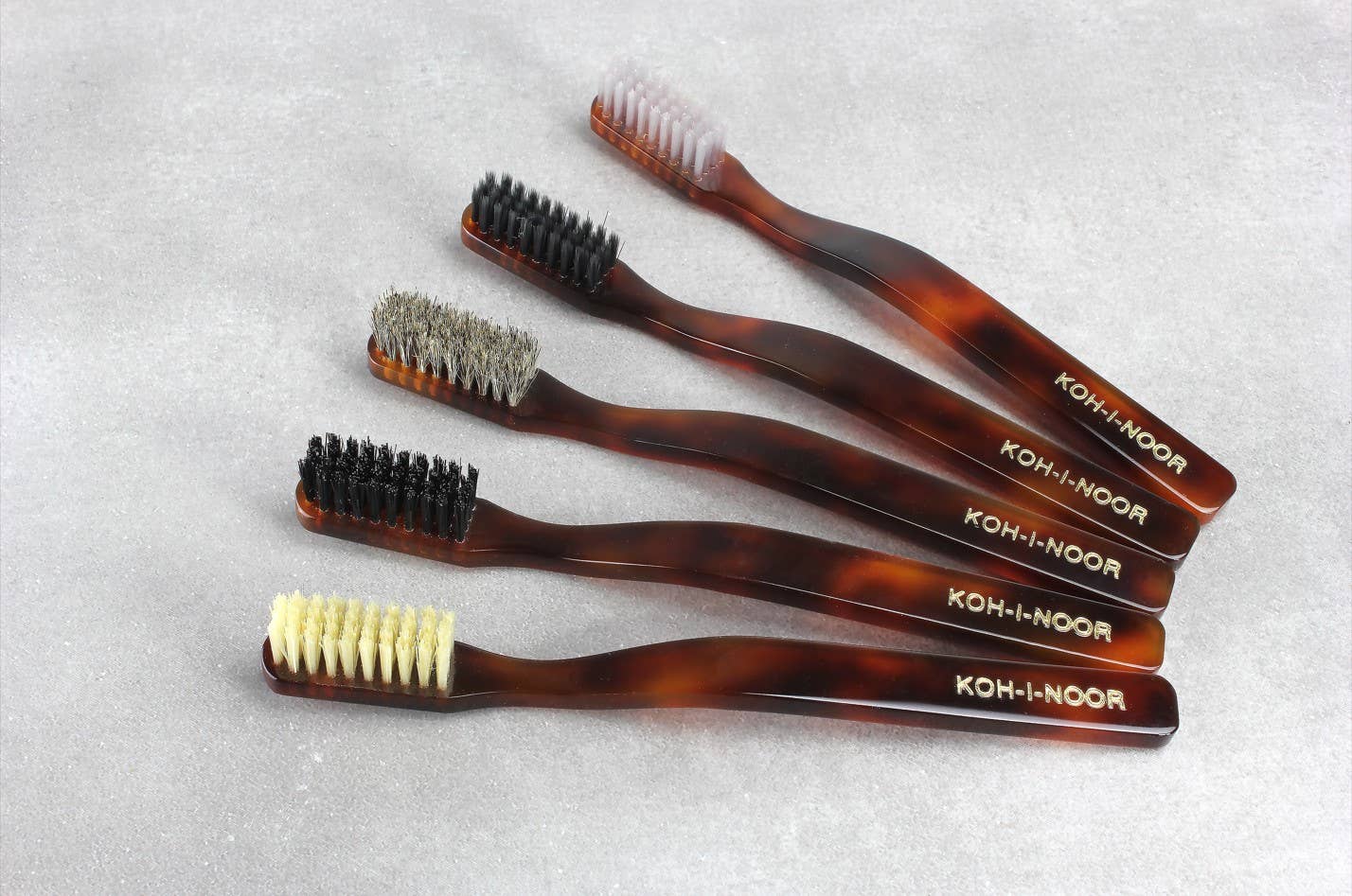 LUXURY | Handgjord tandborste med naturliga borst